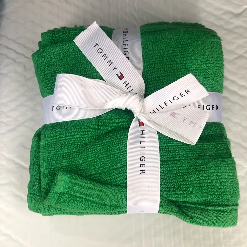 Set of 4 Tommy Hilfiger Green Washcloths